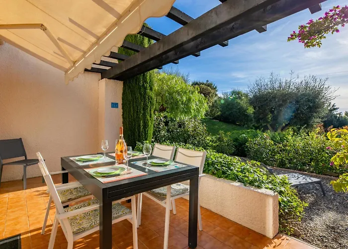 Les Coteaux De La Nartelle-32 By Interhome Sainte-Maxime